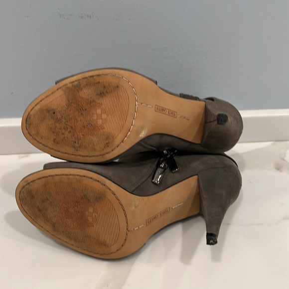 Vince Camuto Annavay Open Toe Booties - Picture 5 of 6
